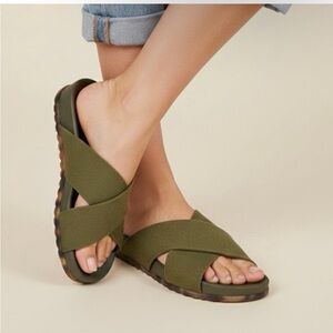 ROTHYS WEEKEND SLIDE OLIVE GREEN HEMP SANDALS SLIP ON SPRING SHOES COMFORTABLE